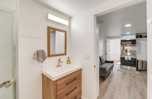 Downtown Juneau House | Apartment Near Juneau Downtown Historic District