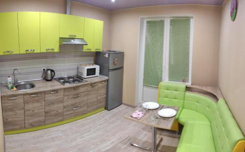 Darnyckyj Apartment | Apartment near metro Pozniaky