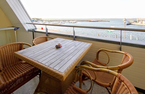 Wiek Apartment | Apartment near the harbor with balcony and sea view - Hafenhäuser Wiek 15