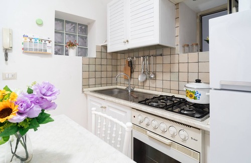 Old Town Apartment | Apartment "Nicaredda Home" with Balcony & Wi-Fi