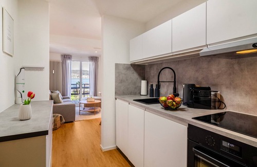 Bodman-Ludwigshafen Apartment | Apartment 'Olivia' with Lake View, Shared Garden and Wi-Fi