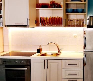 Paralia Ofryniou Apartment | Apartment Oazis