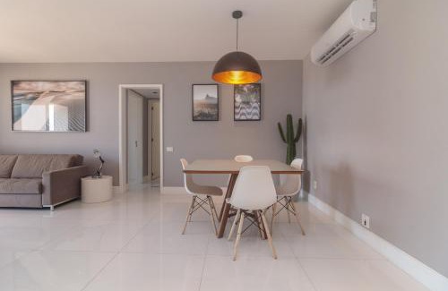 Barra da Tijuca Apartment | Apartment Ocean View II