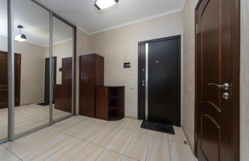 Pozniaky Apartment | Apartment on Akhmatovoyi 32/18
