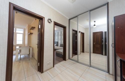 Pozniaky Apartment | Apartment on Akhmatovoyi 32/18