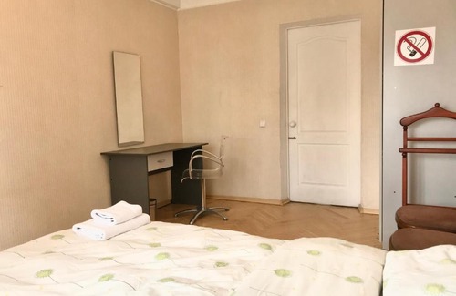 Solomjanskyj Apartment | Apartment on Garmatna (Harmatna). Kiev. Ukraine.