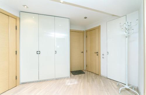 Obolon' Apartment | Apartment on Lesi Ukrainky Street 20