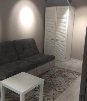 Dnipro Apartment | Apartment on Oleksandra Polia Avenue