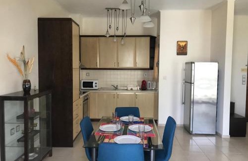 Rethymno Apartment | Apartment on the Beach with View