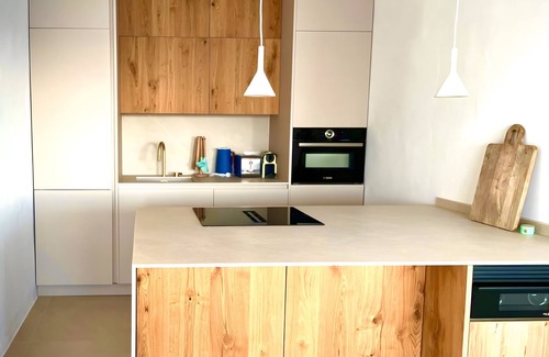 Arenal d'en Castell Apartment | Apartment 'Poblado Marinero' with Balcony, Wi-Fi and Air Conditioning