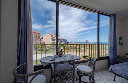 Le Barcares Apartment | Apartment Palm Beach-5 by Interhome