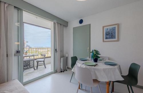 Le Barcares Apartment | Apartment Palm Beach-5 by Interhome