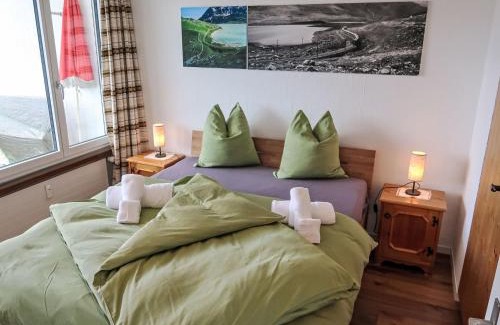 Trin Apartment | Apartment Panorama da muntognas by Interhome