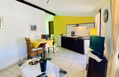 Son Macia Apartment | Apartment perfect for relaxing East Mallorca - Adults Only