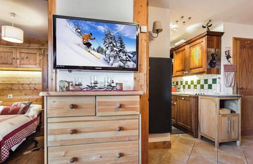 Meribel Village Villa | Apartment Pic Bleu - Two Bedroom Villa, Sleeps 4