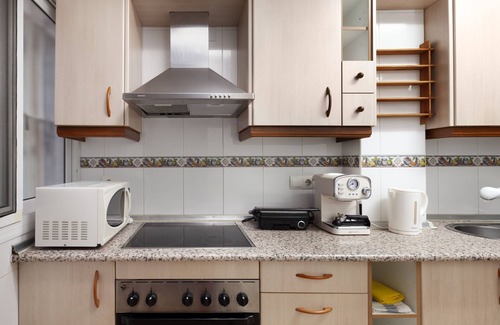 La Cala del Moral Apartment | Apartment 'Playa Costa del Sol' with Wi-Fi and Air Conditioning