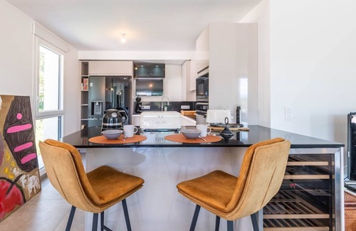 Aix-les-Bains Apartment | Apartment-Private Bathroom-Apartment