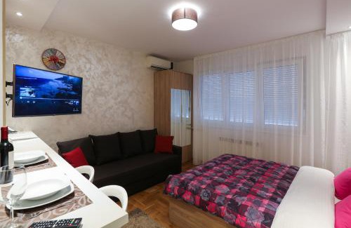 Grbavica Apartment | Apartment Promenada 30