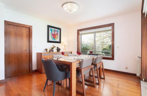 Lordelo do Ouro e Massarelos Apartment | Apartment Qian Rio Douro 2BR Free Parking