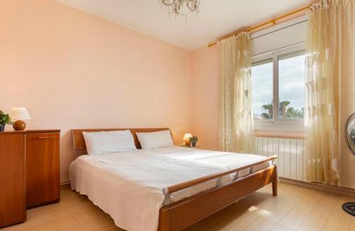 Torredembarra Apartment | Apartment Regina by Interhome