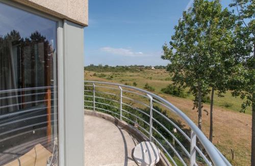 Bredene Apartment | Apartment Residentie Cannes 208 by Interhome