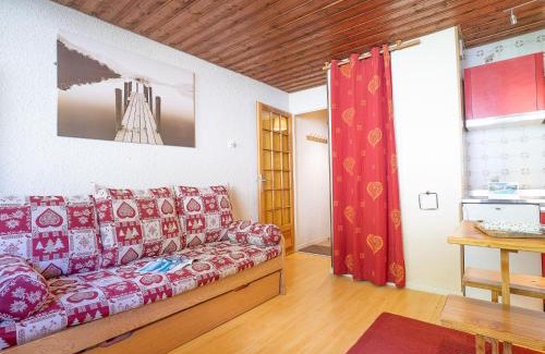 Val-Thorens Apartment | Apartment Sérac B4 by Interhome
