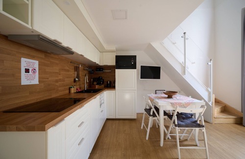 Albisola Superiore Apartment | Apartment Sole