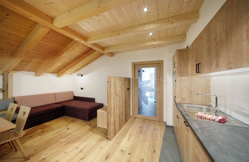 Fie allo Sciliar Apartment | Apartment 'Salbei' with Mountain View, Private Terrace and Wi-Fi