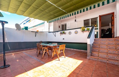 El Rompido Apartment | Apartment 'San Miguel' with Shared Pool, Wi-Fi and Air Conditioning