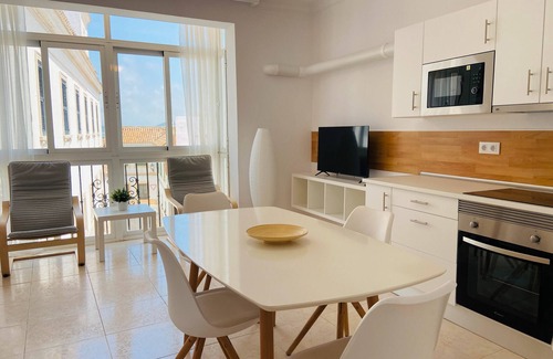 San Roque Apartment | Apartment 'San Nicolás' with Balcony and Wi-Fi