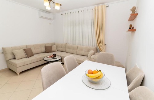 Qender Apartment | Apartment Sarande