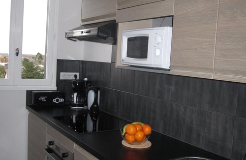 Cabourg Apartment | Apartment, Seafront, 40m2 refurbished in residence, Cabourg