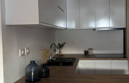 Vlore Apartment | Apartment seaview 12 min walk from National Museum of Independence Vlorë Albania