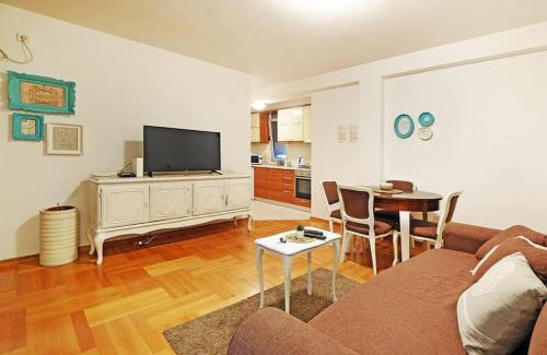 Vukov Spomenik Apartment | Apartment SEIF 2