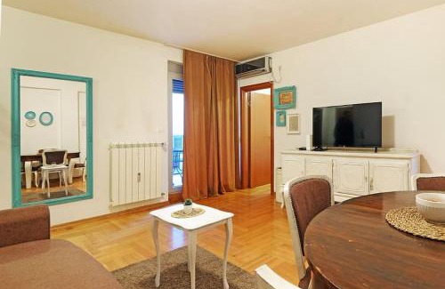Vukov Spomenik Apartment | Apartment SEIF 2