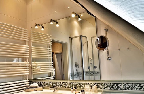 Monschau Hotel | Apartment shower / WC 1 bedroom up to 2 pers. - Hotel Horchem