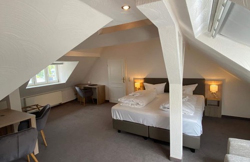 Monschau Hotel | Apartment shower / WC 1 bedroom up to 2 pers. - Hotel Horchem