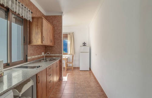Serrania de Ronda Apartment | Apartment 'Sierra Del Hacho Ático' with Mountain View, Private Terrace and Air Conditioning