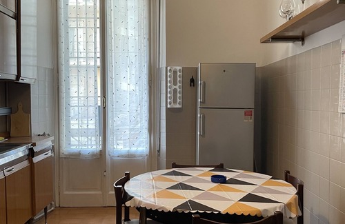 Loreto Apartment | apartment situated near to the central station and the main subway of Milano.