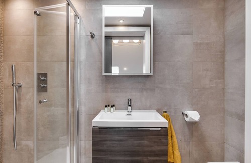 Golders Green Apartment | Apartment - Sleeps 4 & Free Parking