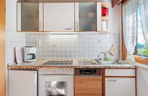 Furtwangen Apartment | Apartment 'Sonnenwinkel' with Mountain View, Shared Garden and Wi-Fi