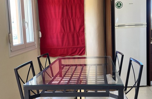 Kamilari Apartment | Apartment 'Spitiko' with Sea View, Shared Terrace and Wi-Fi