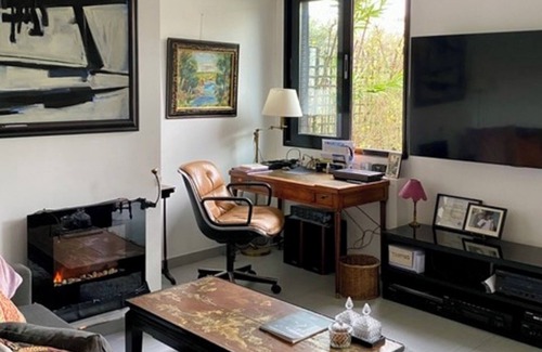 Porte-Dauphine Apartment | Apartment 'Spontini' with Private Terrace and Wi-Fi