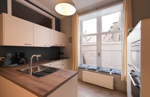 Historical Center Bruges Apartment | Apartment St-Niklaas - 2 bedrooms - 1st floor