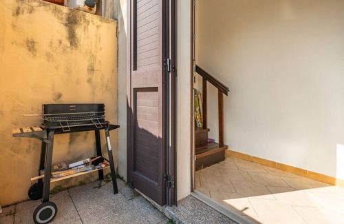 Orti Su Loi Apartment | Apartment 'Sud Sardinia 15' with Private Garden and Wi-Fi