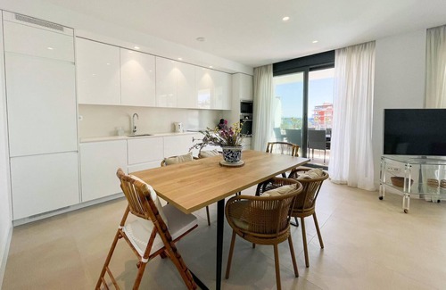 Torrox Costa Apartment | Apartment 'Sun Garden' with Sea View, Wi-Fi & A/C
