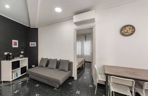 Genoa House | Apartment 'Superba' with Wi-Fi and Air Conditioning