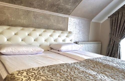 Uzhhorod Apartment | Apartment Sweethome 3 FREE PARKING