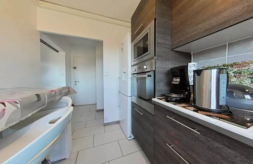 La Londe-les-Maures Apartment | APARTMENT T2 4 PERSONS SUR LA LONDE