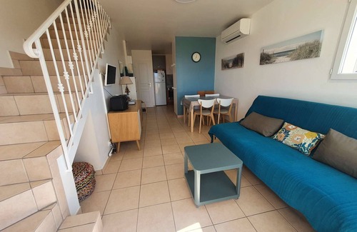 Giens Apartment | Apartment T2 + Mezzanine - Exceptional view - 300m plage de la Bergerie